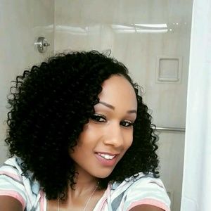 Meet your Posher, Isabel